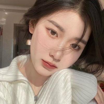 触不到的恋人 封面